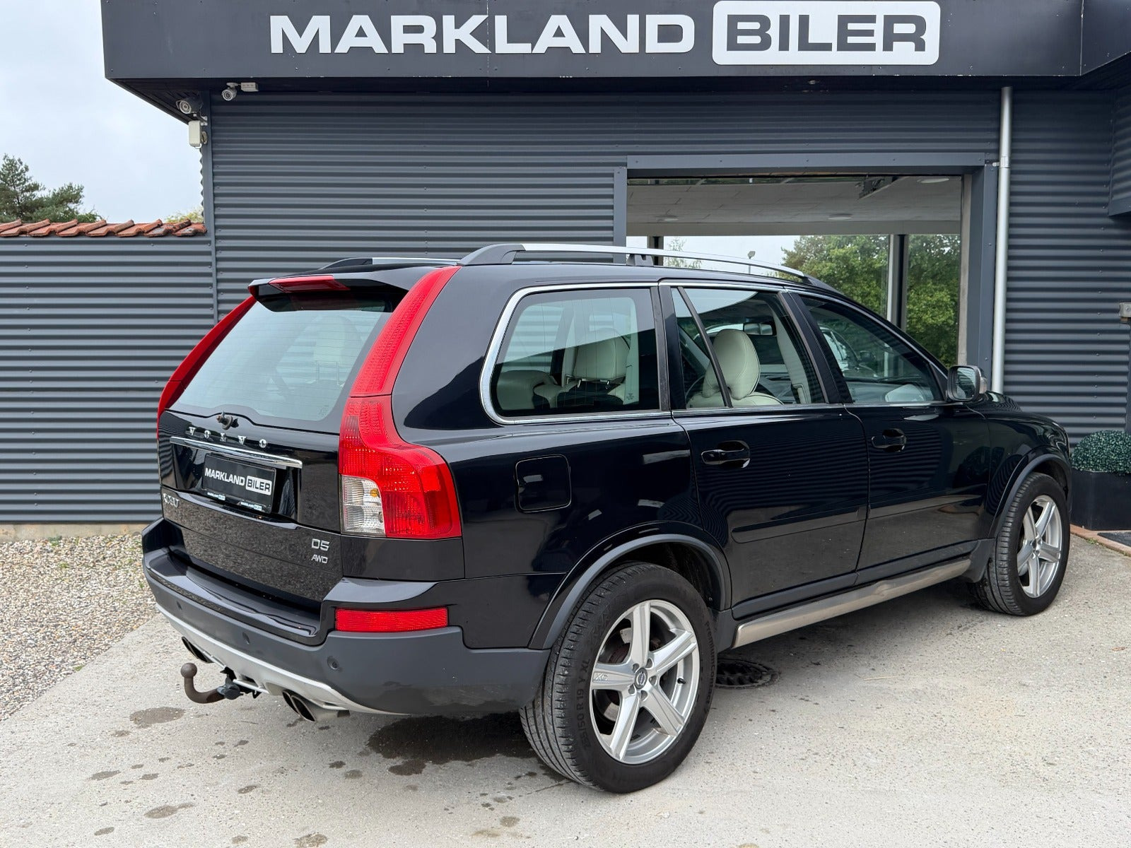 Sort Volvo XC90 fra 2012