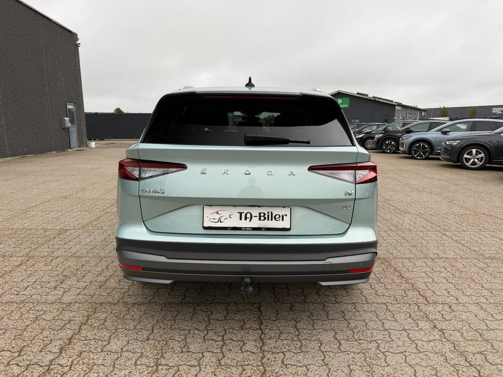 Grøn Skoda Enyaq fra 2024