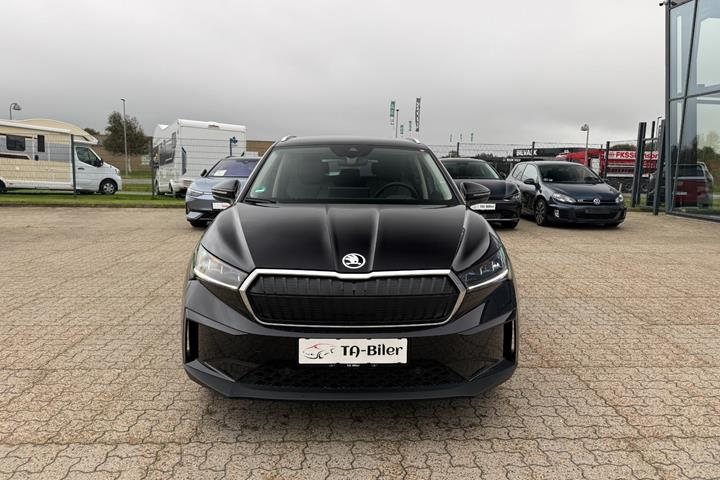 Sort Skoda Enyaq fra 2025