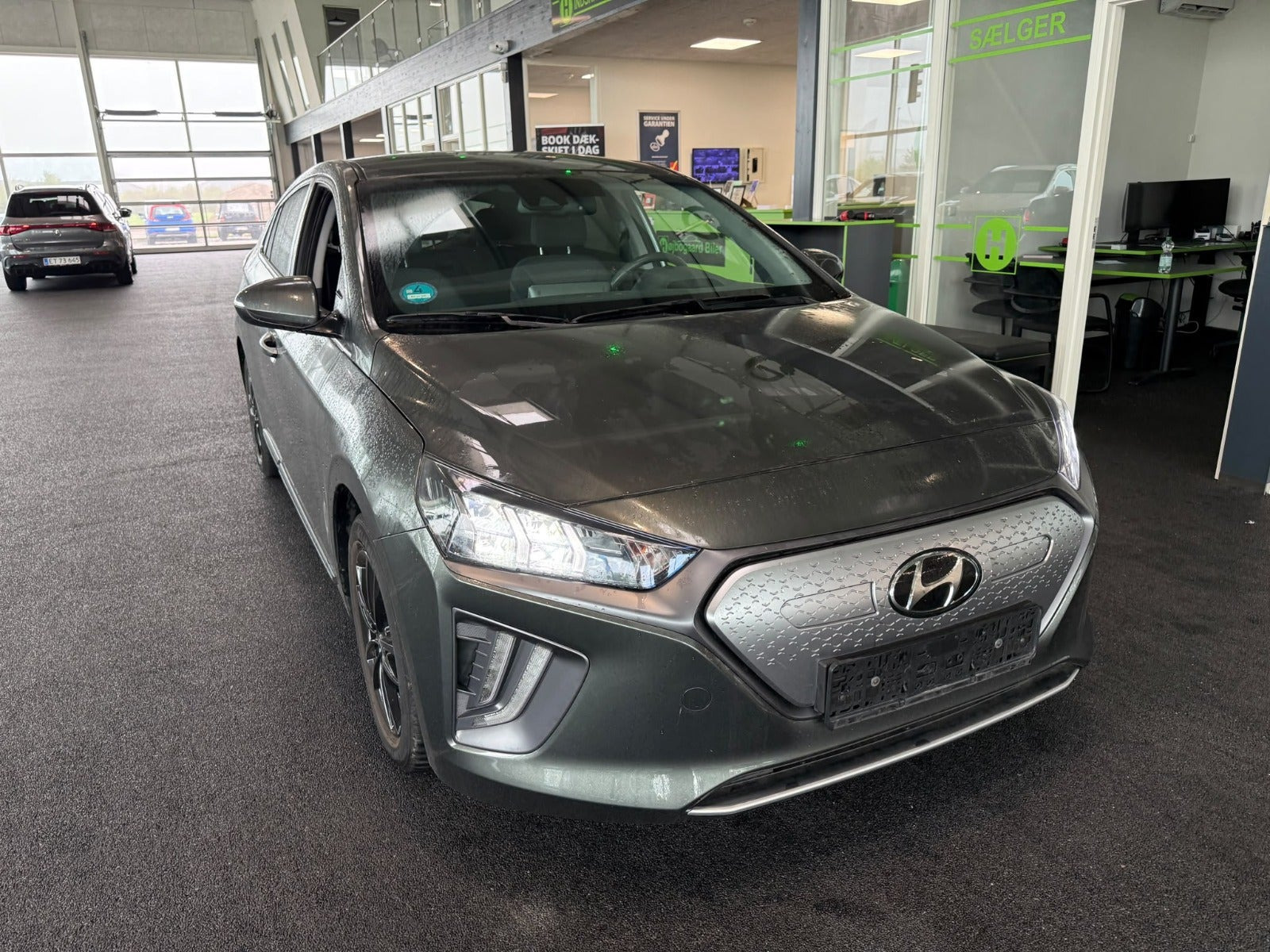 Hyundai Ioniq 40 EV Trend