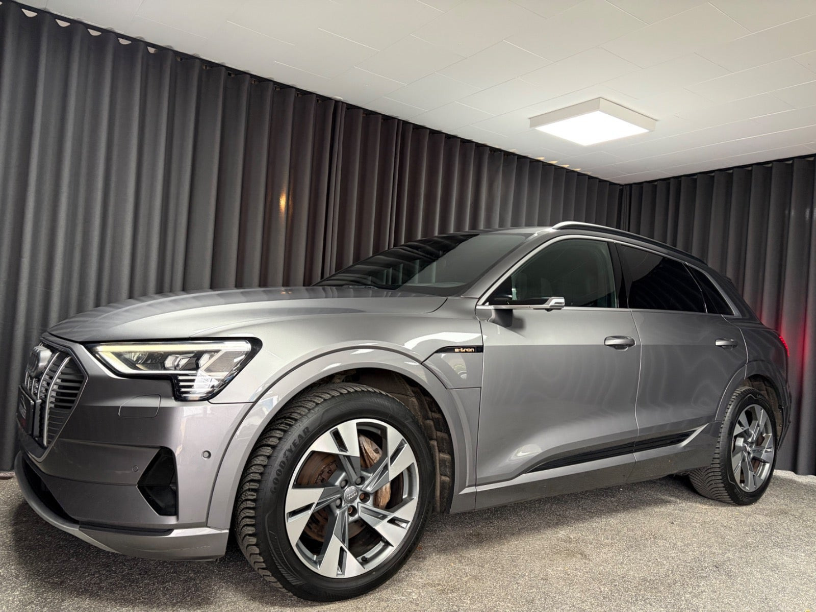 undefined Audi e-tron fra 2019