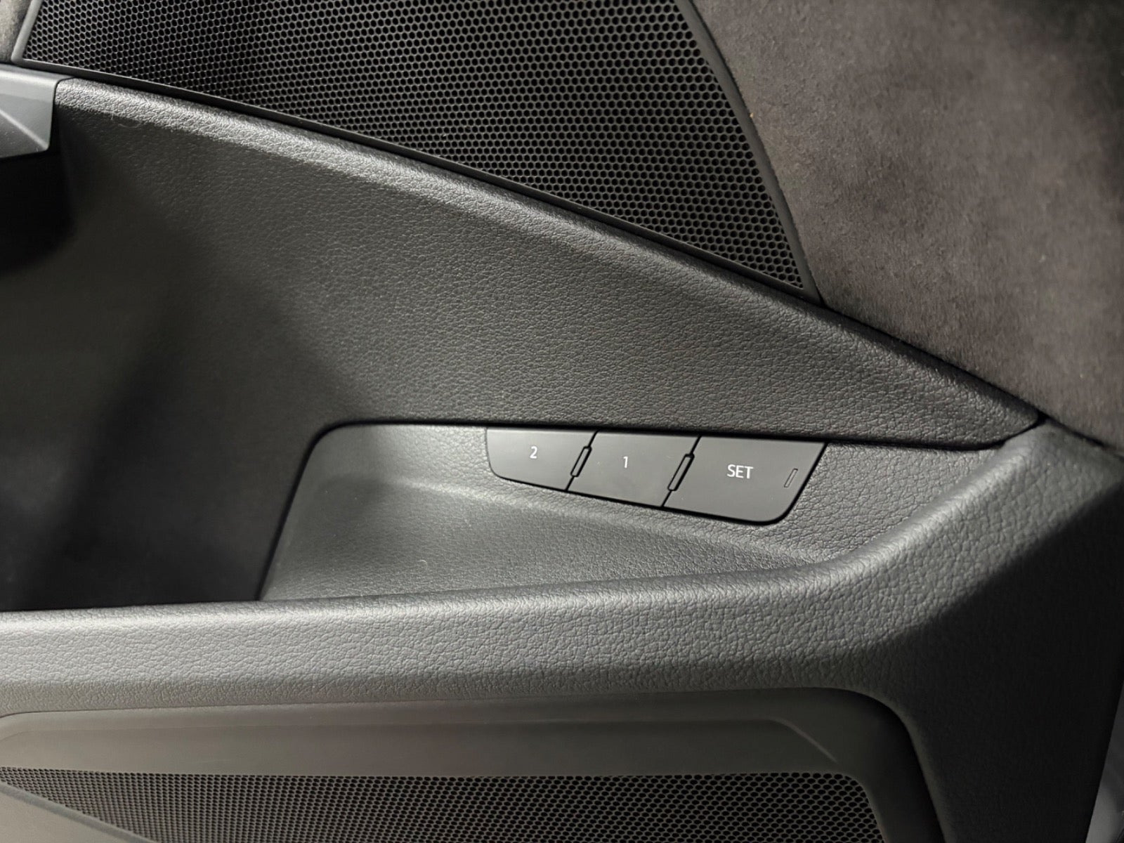 undefined Audi e-tron fra 2019