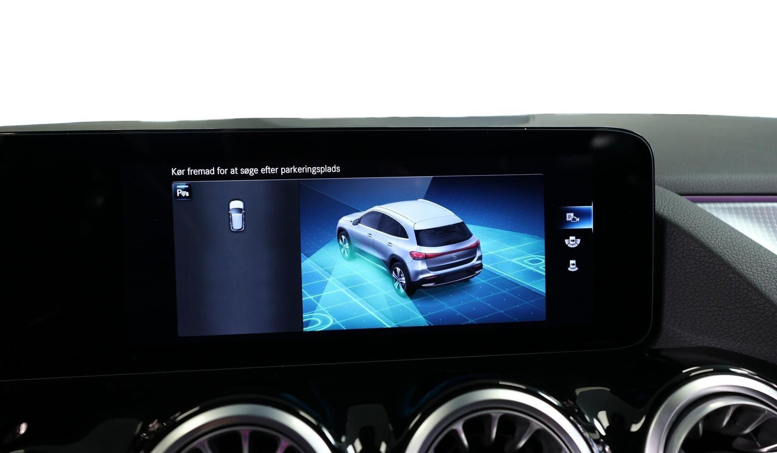 Grå Mercedes EQA250+ fra 2023