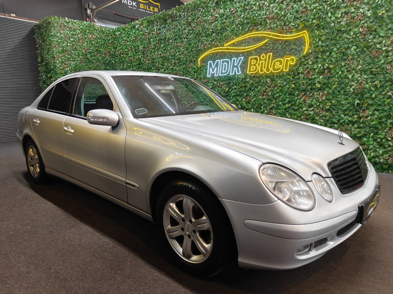 Mercedes E240 2,6 Classic