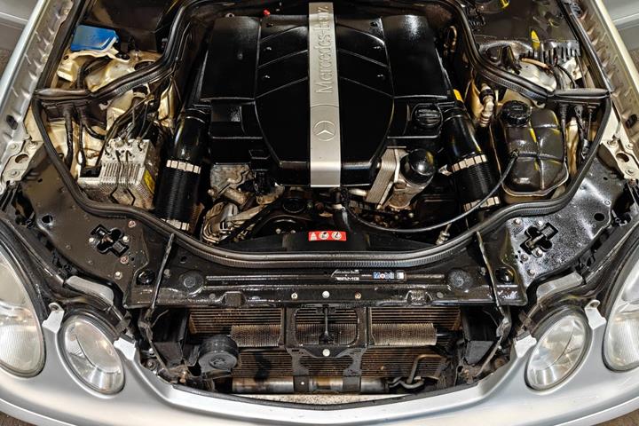 undefined Mercedes E240 fra 2005
