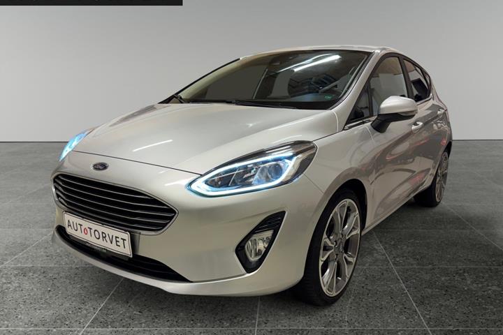 Sølv Ford Fiesta fra 2017