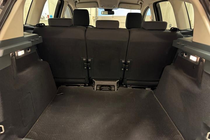 Sort Ford C-MAX fra 2014