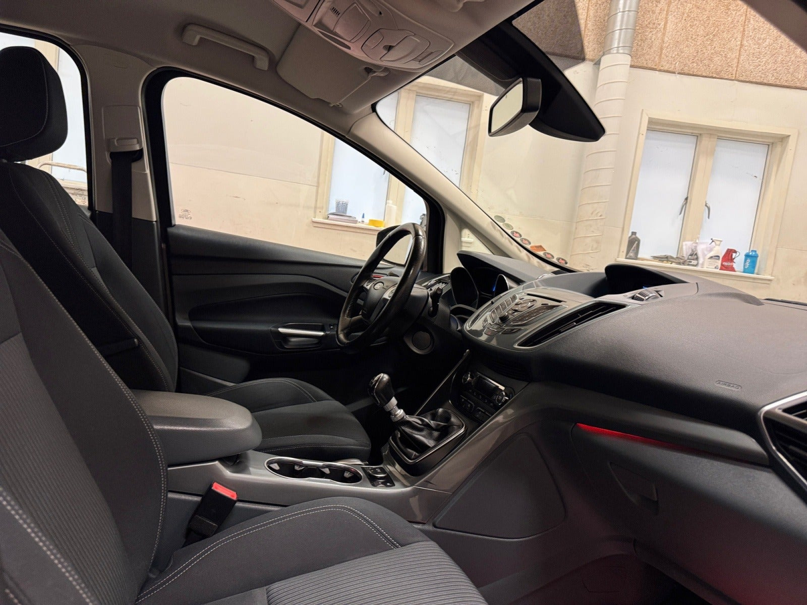 Sort Ford C-MAX fra 2014