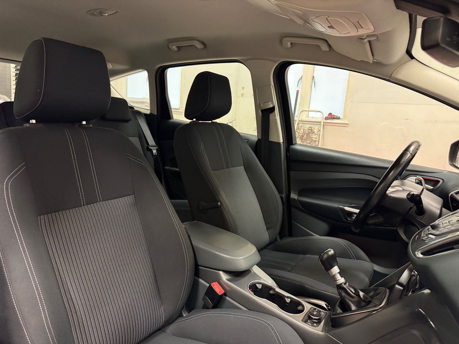 Sort Ford C-MAX fra 2014
