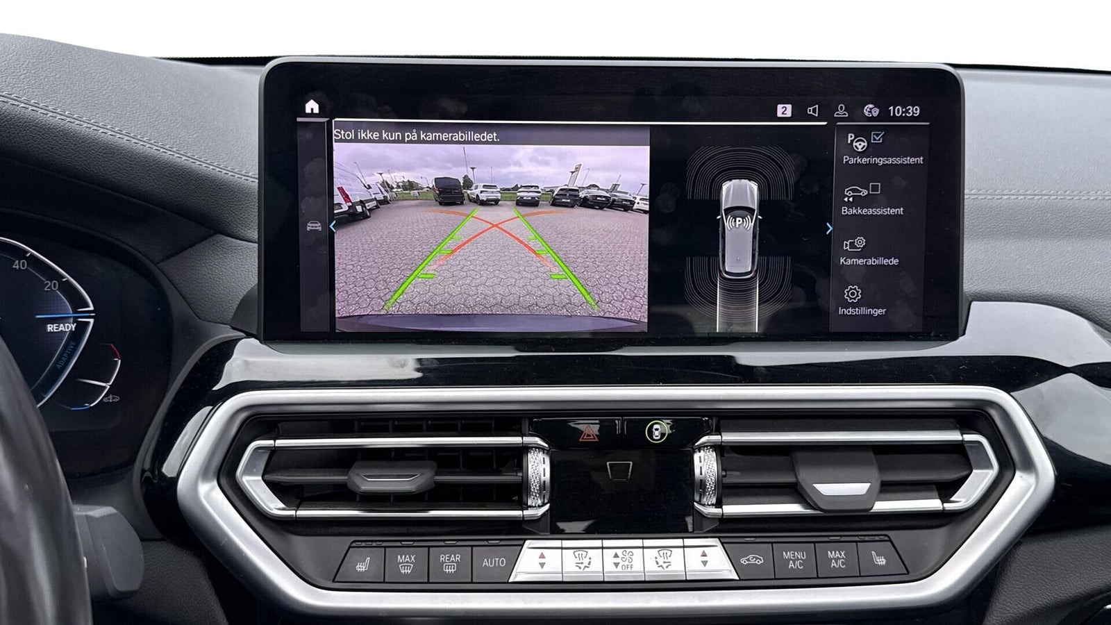 Sort BMW iX3 fra 2023