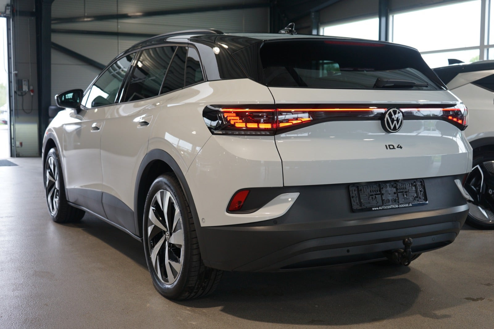 Hvid VW ID.4 fra 2026
