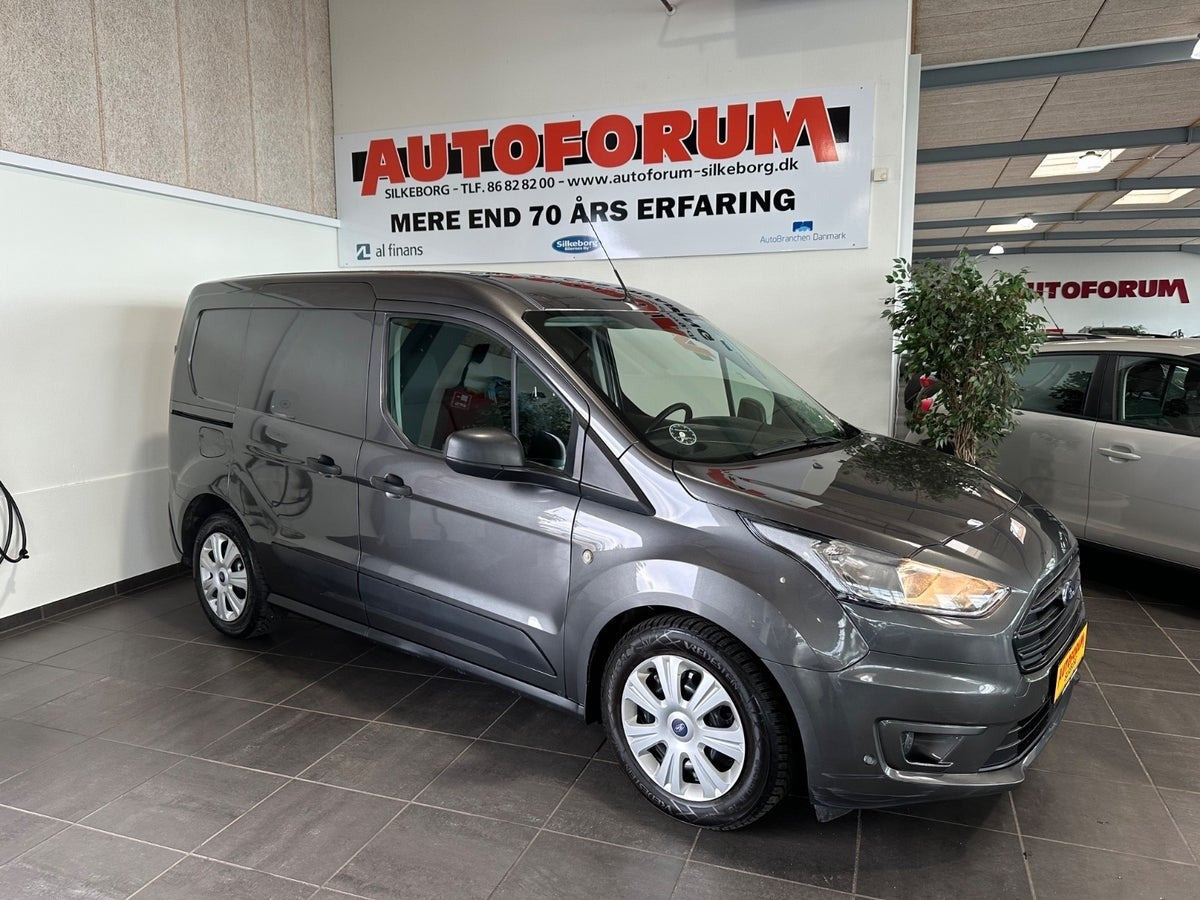 Grå Ford Transit Connect fra 2020