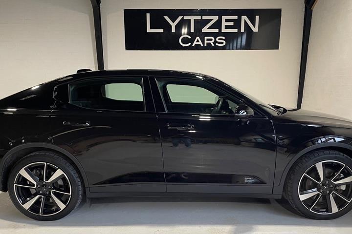 Sort Polestar 2 fra 2022