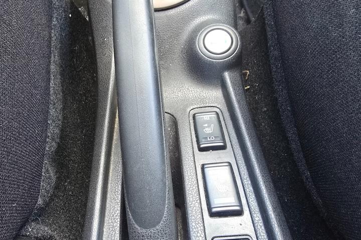 Rød Nissan Note fra 2014