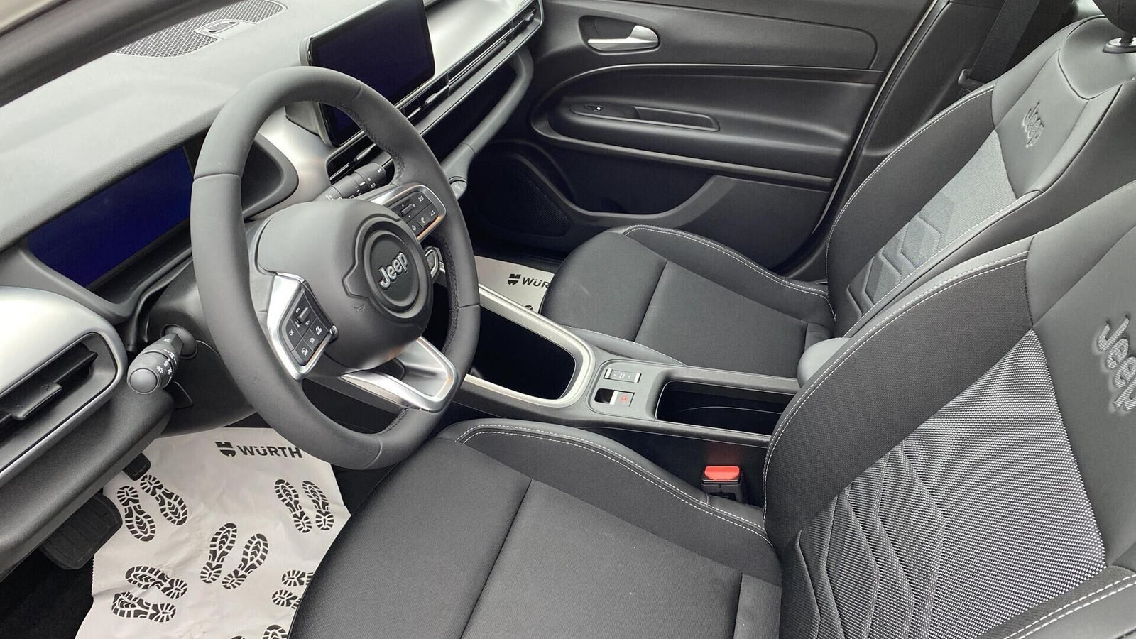Hvid Jeep Avenger fra 2025