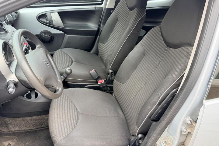 undefined Peugeot 107 fra 2013