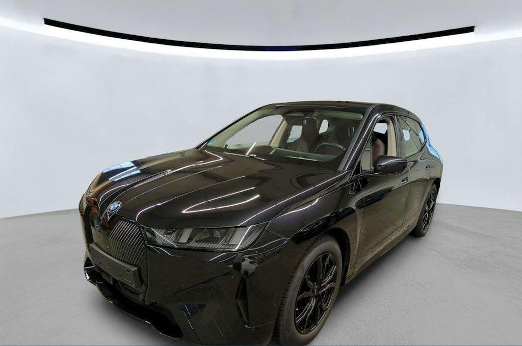 BMW iX xDrive45