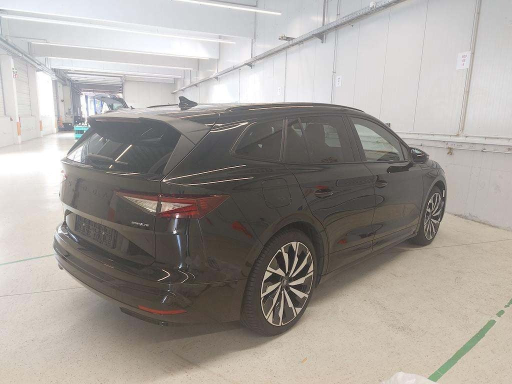 Sort Skoda Enyaq fra 2026