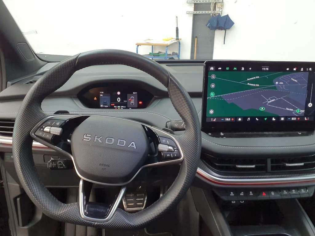 Sort Skoda Enyaq fra 2026