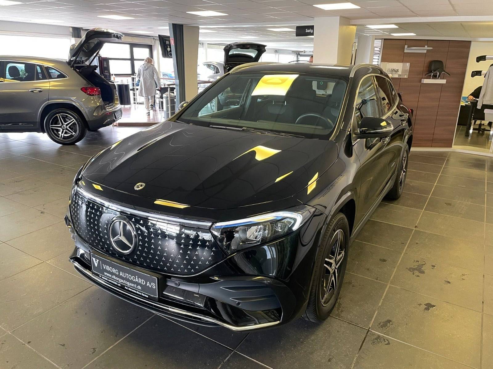 Sort Mercedes EQA250+ fra 2025