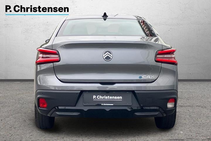 Grå Citroën ë-C4 X fra 2025
