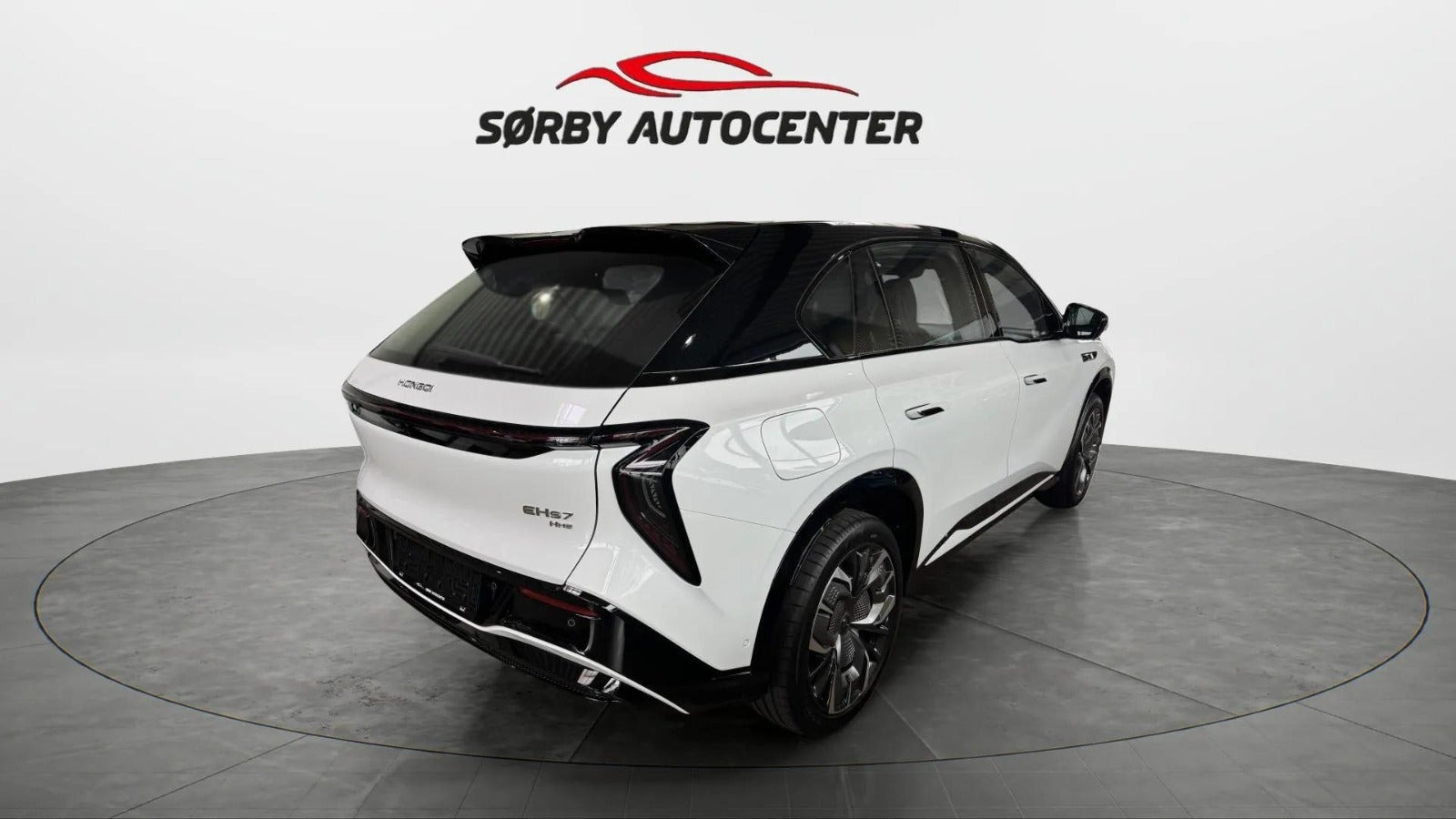 Hvid Hongqi EHS7 fra 2026