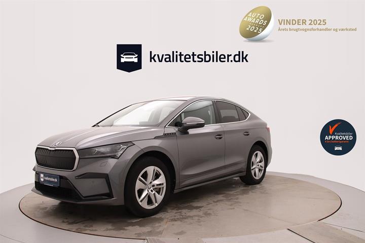 Grå Skoda Enyaq fra 2024