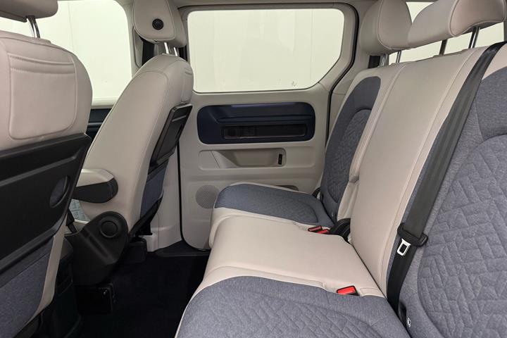 Blå VW ID.Buzz fra 2024
