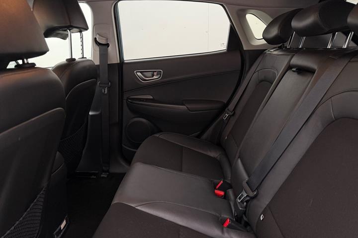 Blå Hyundai Kona fra 2020