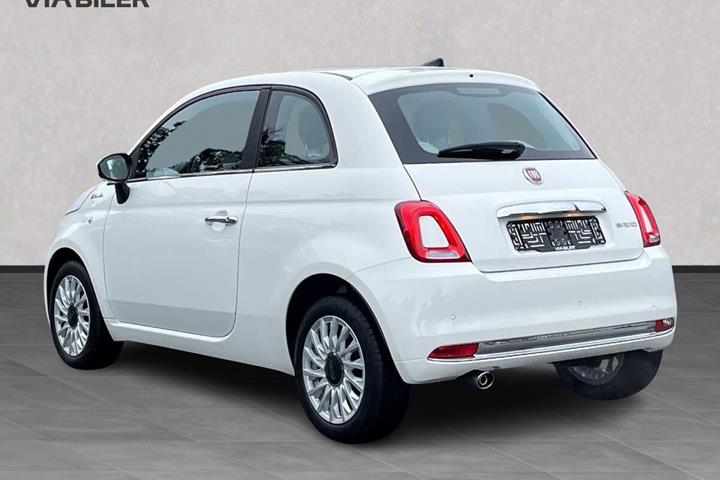 Hvid Fiat 500 fra 2023