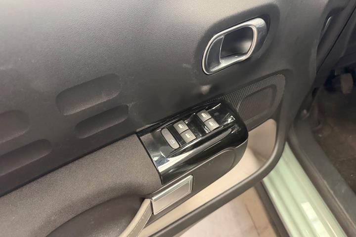 Grøn Citroën C3 fra 2019