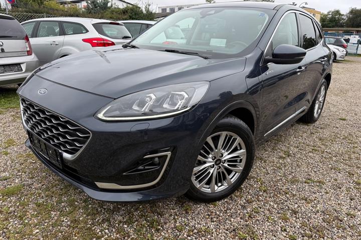 Grå Ford Kuga fra 2020