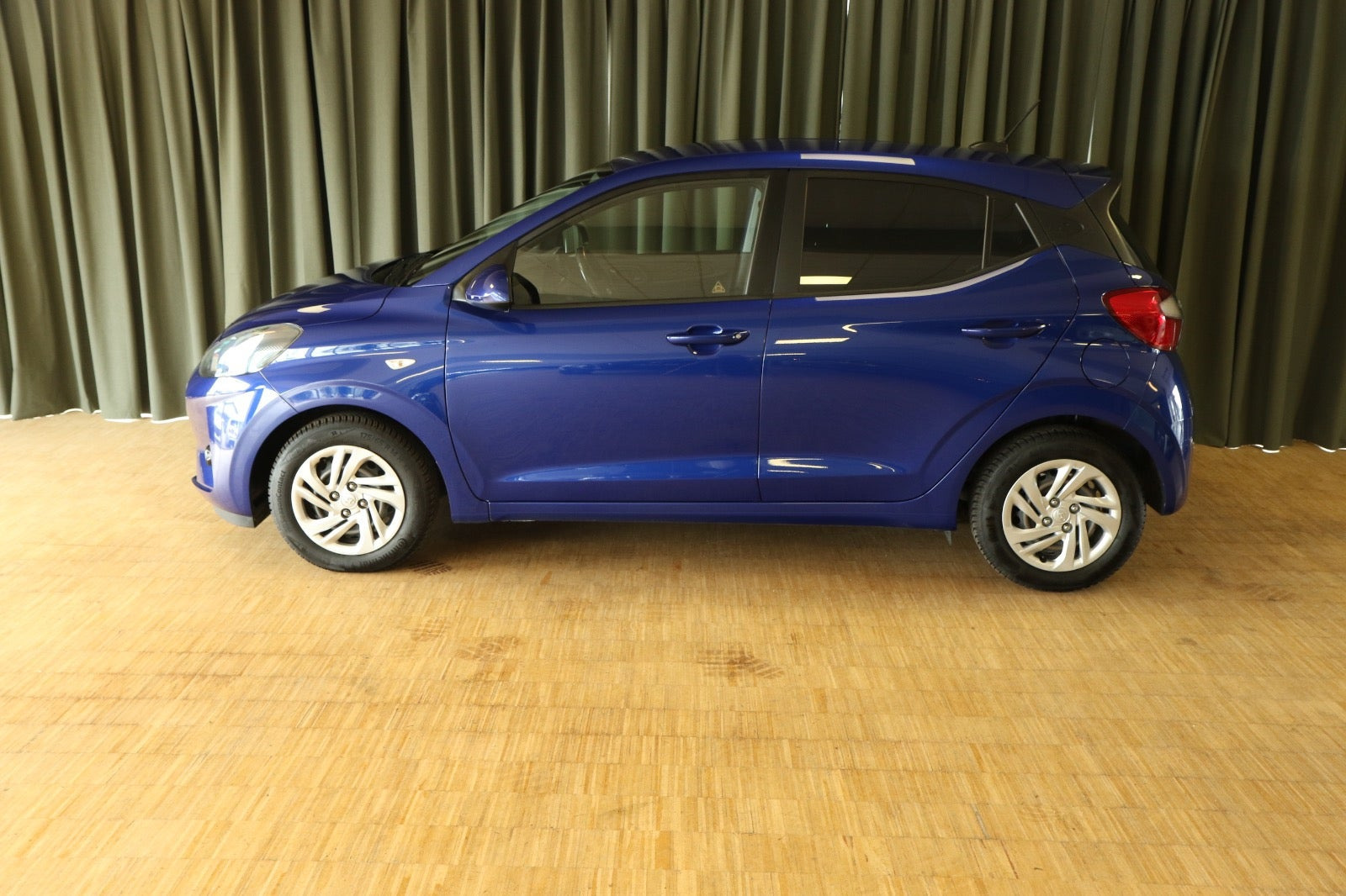 Grøn Hyundai i10 fra 2022