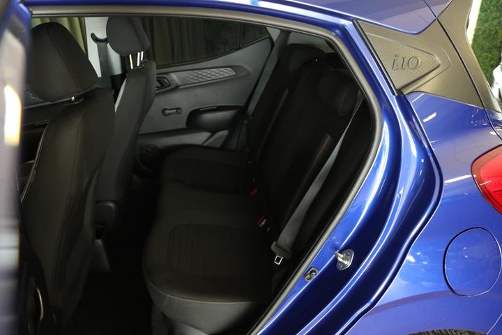 Grøn Hyundai i10 fra 2022