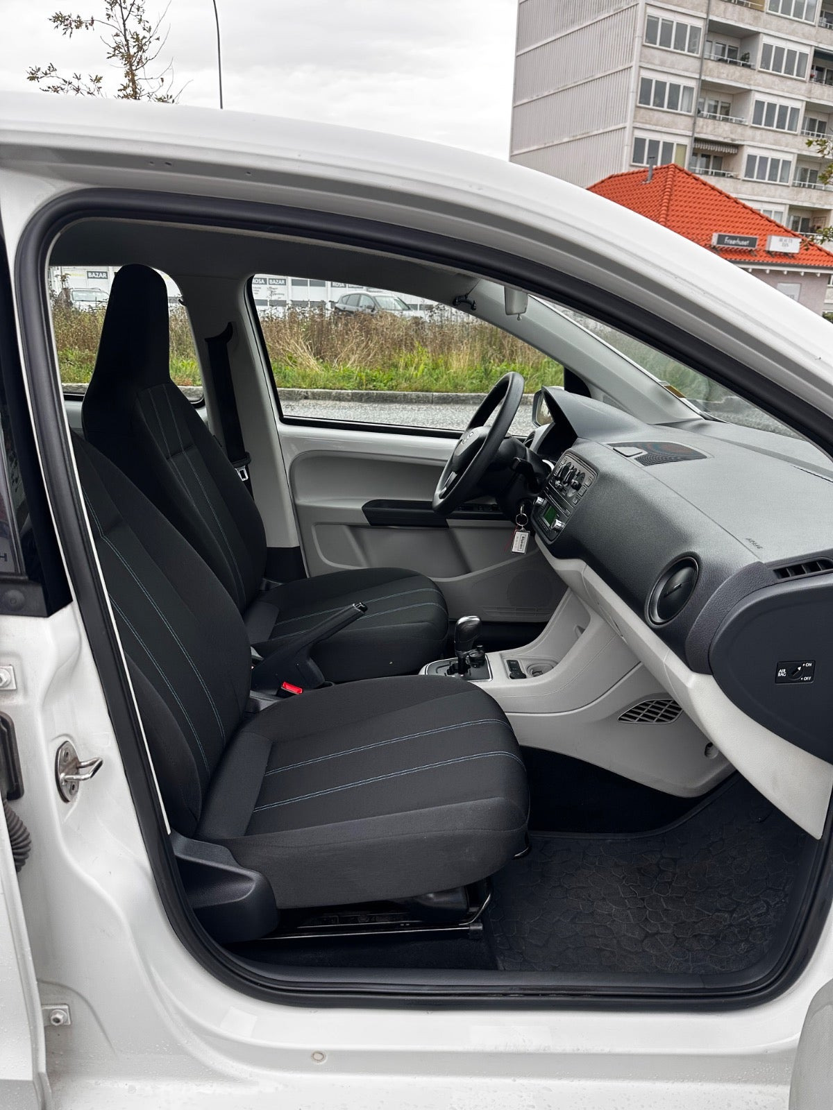 Hvid Seat Mii fra 2016