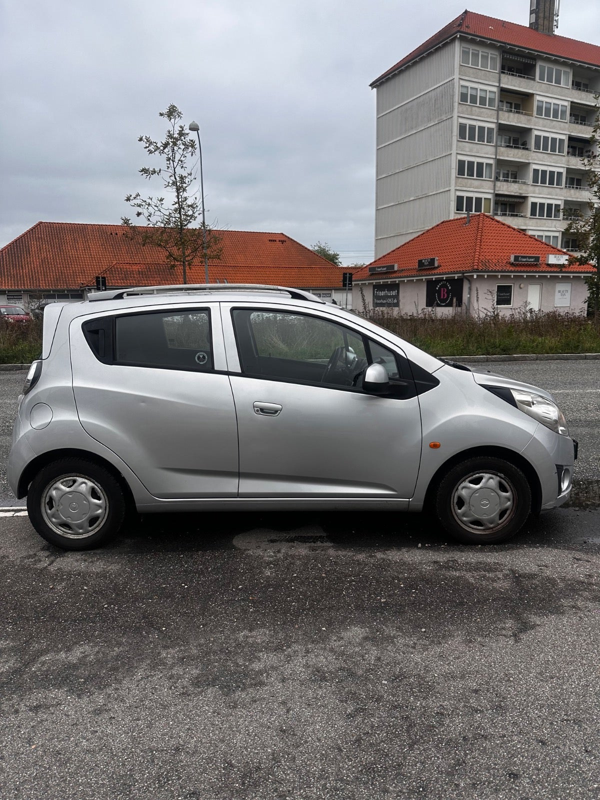 Sølv Chevrolet Spark fra 2011
