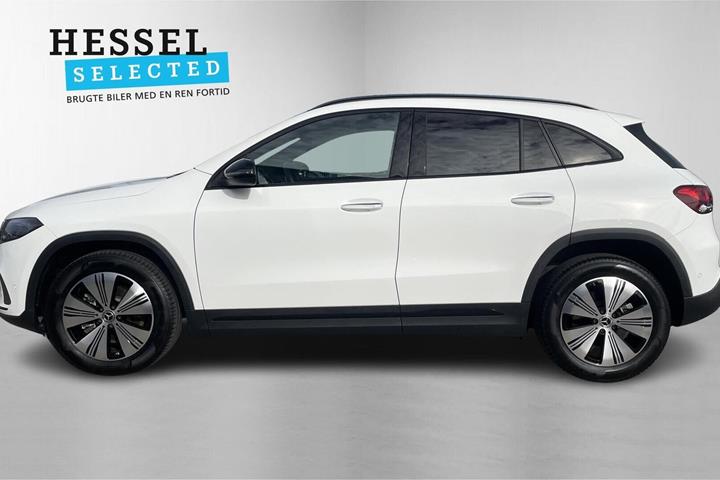 Hvid Mercedes EQA250 fra 2023