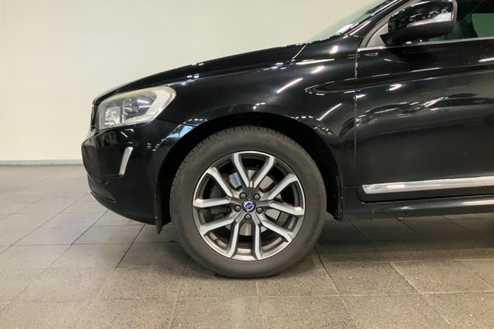 Sort Volvo XC60 fra 2016