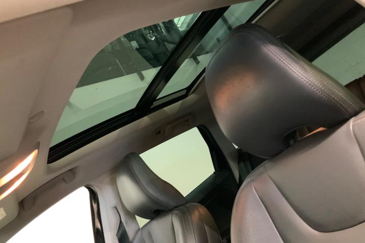 Sort Volvo XC60 fra 2016