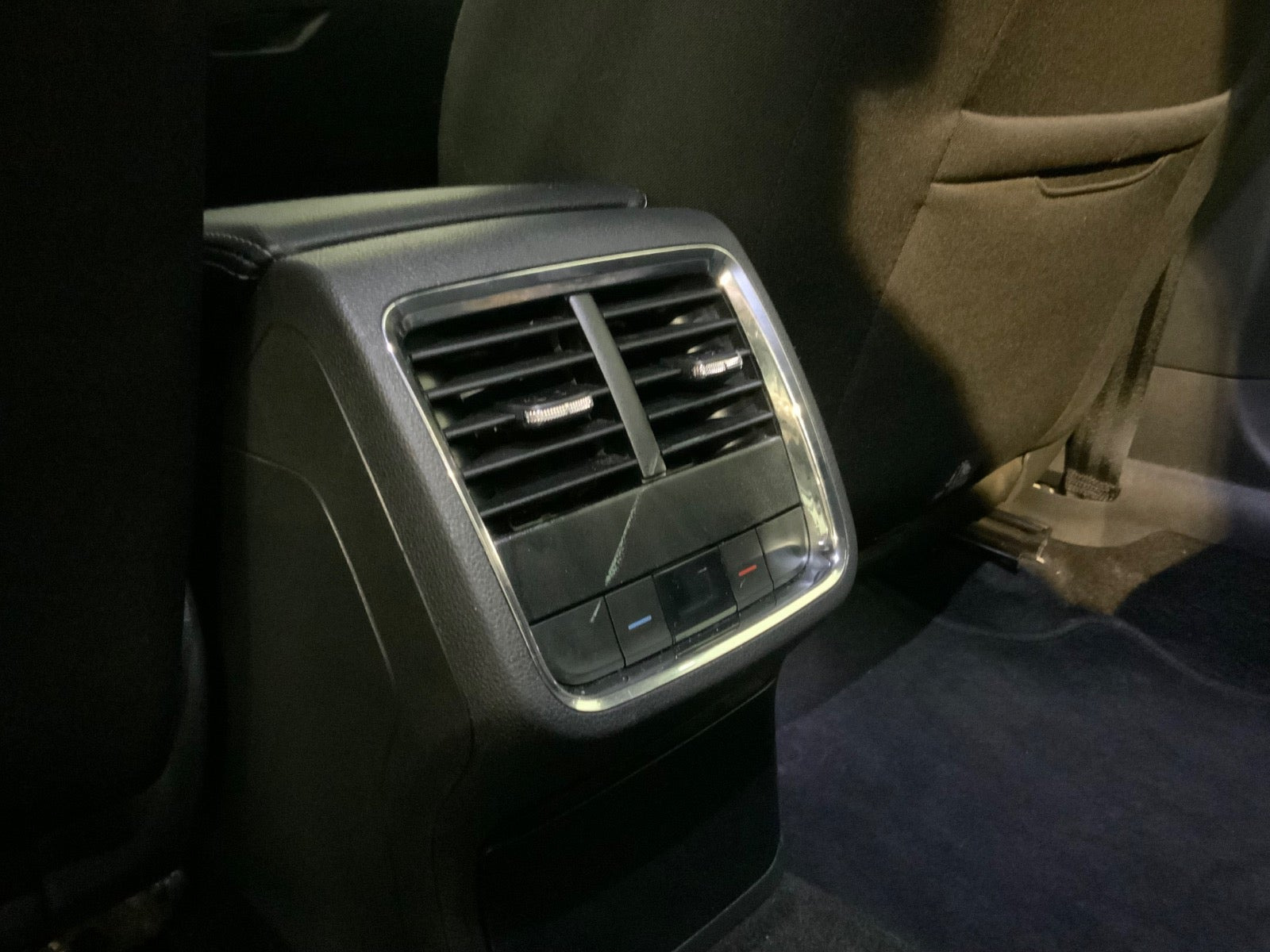 Hvid Skoda Octavia fra 2021