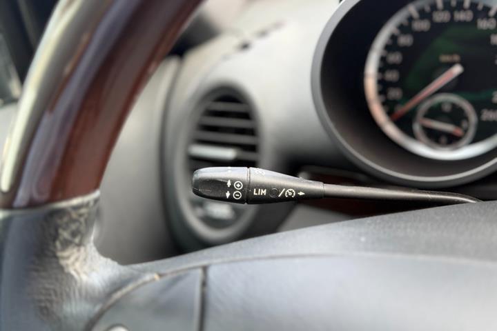 Sort Mercedes SLK200 fra 2004