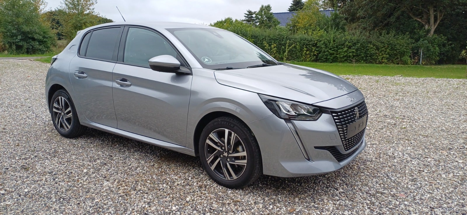undefined Peugeot 208 fra 2021
