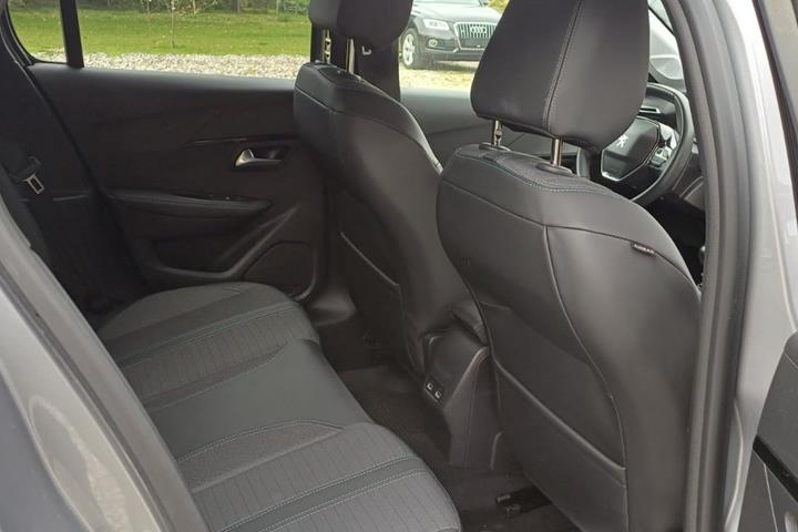 undefined Peugeot 208 fra 2021