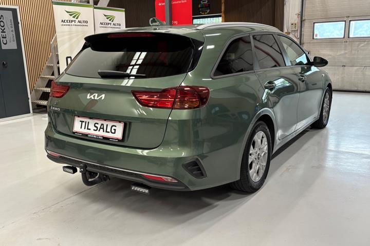 Grøn Kia Ceed fra 2023