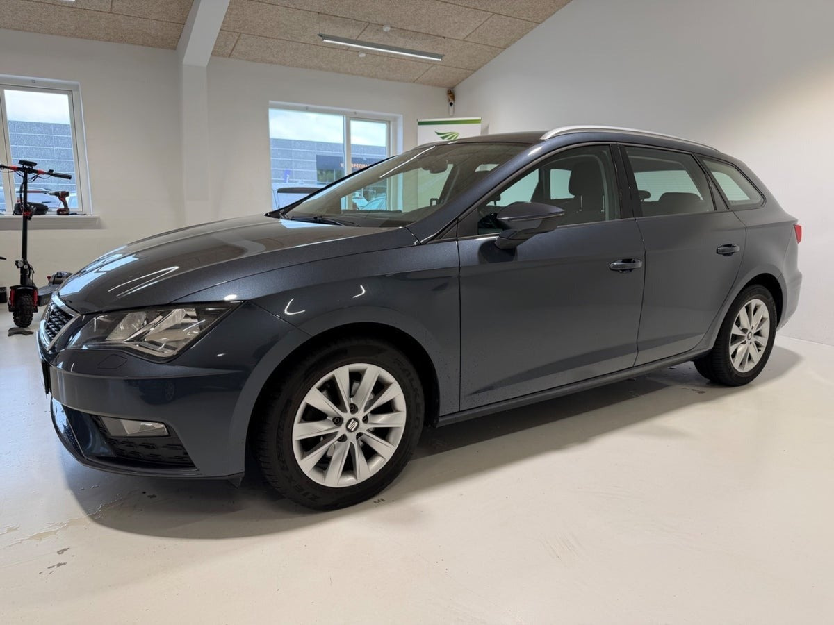 Grå Seat Leon fra 2020