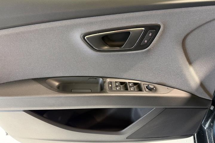 Grå Seat Leon fra 2020