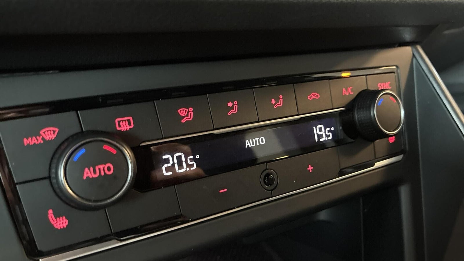 Sort VW Polo fra 2019