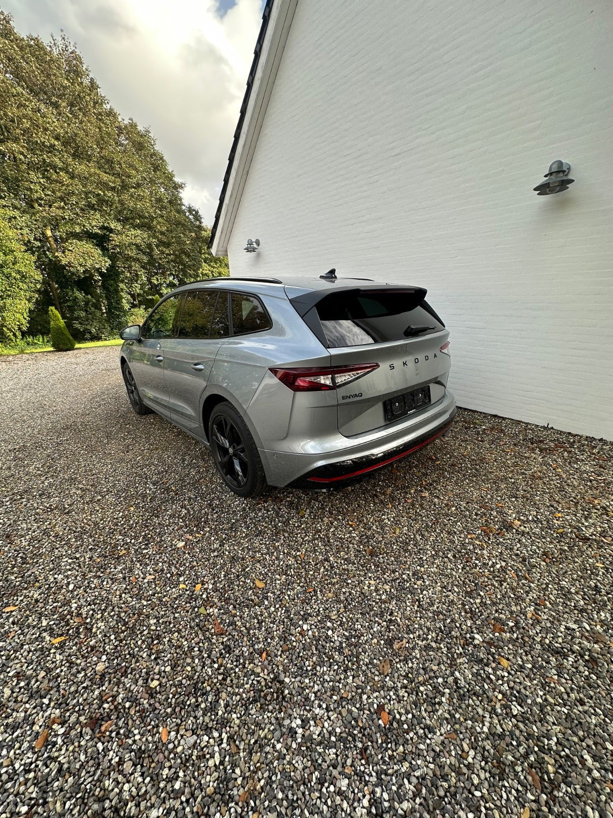 Sølv Skoda Enyaq fra 2026