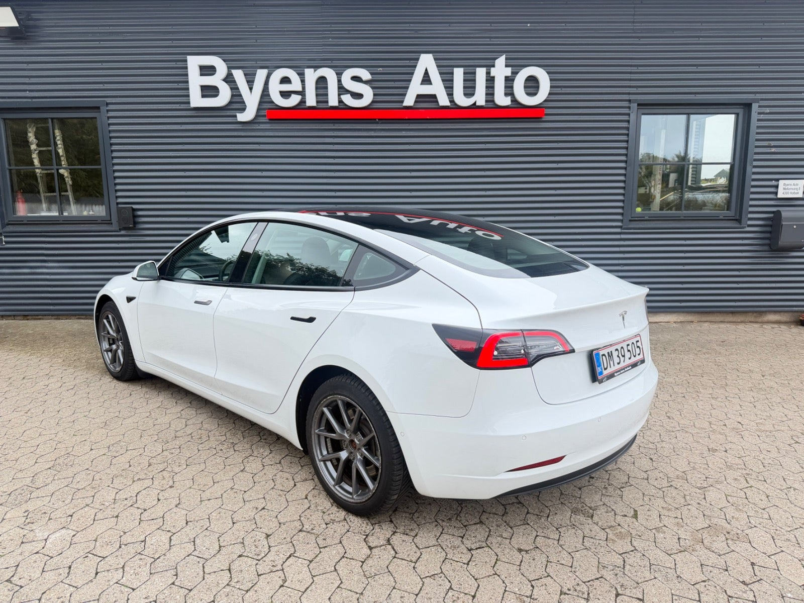 undefined Tesla Model 3 fra 2021
