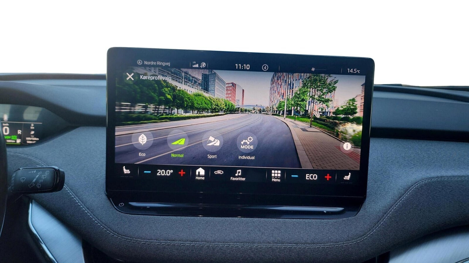 Sort Skoda Enyaq fra 2022